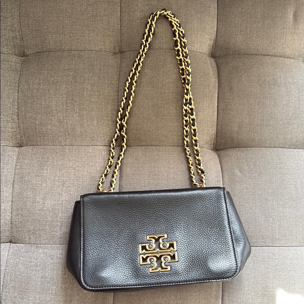 Tory Burch Black and Gold Shoulder Bag with Iconic Logo